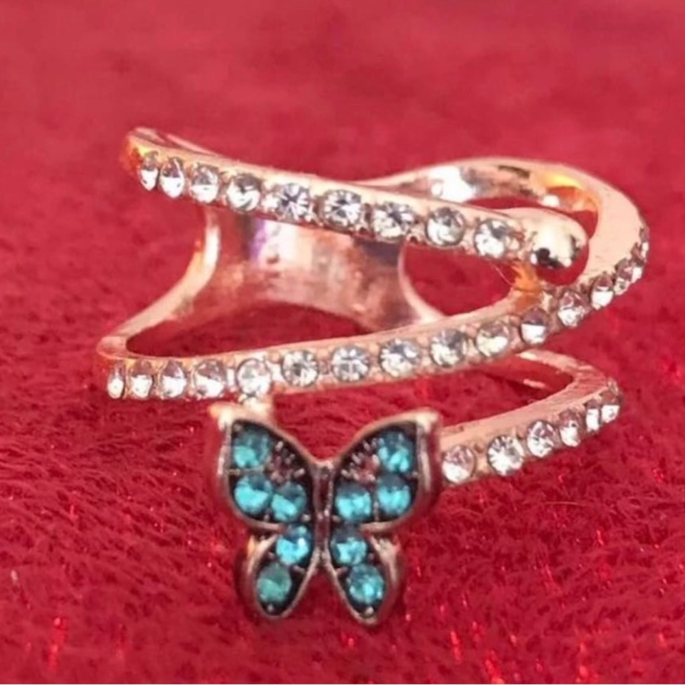 Rose gold butterfly ring